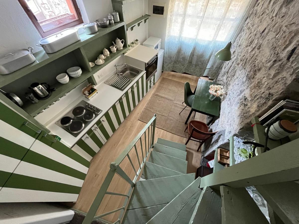 Castagna Holiday Home เนสโซ ภายนอก รูปภาพ