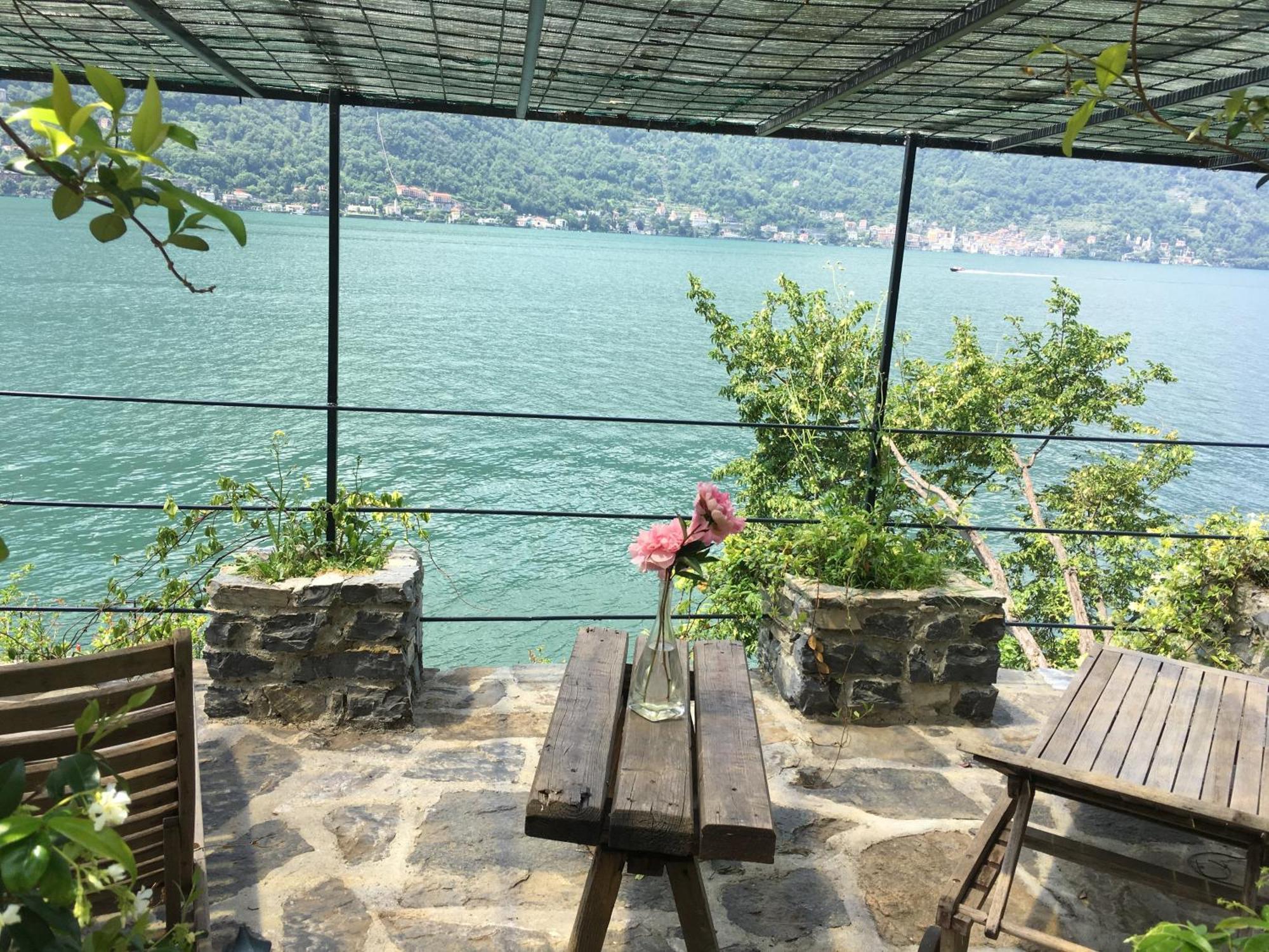 Castagna Holiday Home เนสโซ ภายนอก รูปภาพ